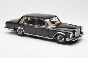 Mercedes 600 SWB W100 ブラック KK-Scale 1:18 180601 メタル - 画像 4/6