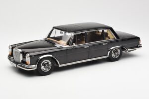 Mercedes 600 SWB W100 ブラック KK-Scale 1:18