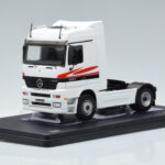 Mercedes Actros MP1 ホワイト IXO 1:43 TR064