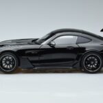 Mercedes AMG GT C190 Black Series ブラック Norev 1:18 183900 メタル - image 4 of 7