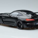 Mercedes AMG GT C190 Black Series ブラック Norev 1:18 183900 メタル - image 6 of 7