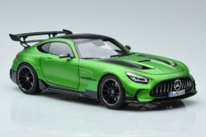 Mercedes AMG GT C190 Black Series グリーン Hell Magno リミテッドエディション Norev 1:18 183903 メタル - 画像 5/7