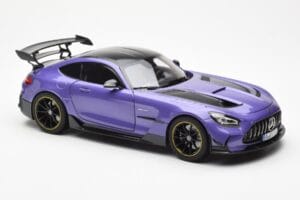 Mercedes AMG GT Black Series パープル Asia Exclusive Norev 1:18 183907 メタル - 画像 6/8