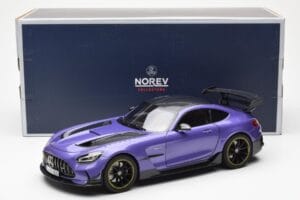 Mercedes AMG GT Black Series パープル Asia Exclusive Norev 1:18 183907 メタル - 画像 8/8