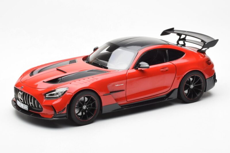 Mercedes AMG GT Black Series レッド Asia Exclusive Norev 1:18