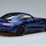 Mercedes AMG GT R C190 ブリリアントブルー AUTOart 1:18 76334 メタル - image 3 of 7