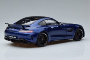 Mercedes AMG GT R C190 ブリリアントブルー AUTOart 1:18 76334 メタル - 画像 3/7