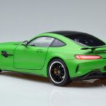 Mercedes AMG GT-R C190 Green Hell Magno Norev 1:18 B66960416 メタル - image 6 of 7