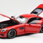 Mercedes AMG GT C190 レッド Norev 1:18 - image 2 of 8