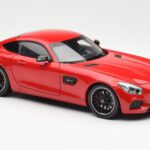 Mercedes AMG GT C190 レッド Norev 1:18 - image 6 of 8