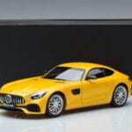 Mercedes AMG GT S ソーラービーム Norev 1:18 B66960410 メタル - image 7 of 7