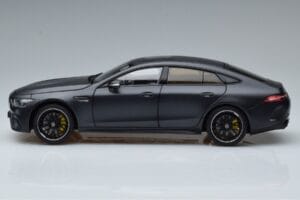 Mercedes AMG GT63 S X290 Dealer Edition Norev 1:18 B66960460 メタル - 画像 4/7