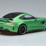 Mercedes AMG GT R グリーン GT Spirit 1:18 GT179 レジン - image 2 of 6