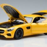 Mercedes AMG GT S C190 Solarbeam Norev 1:18 B66960341 メタル - image 2 of 7