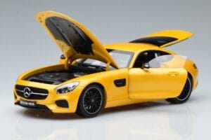 Mercedes AMG GT S C190 Solarbeam Norev 1:18 B66960341 メタル - 画像 2/7