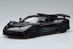Mercedes AMG One ブラック NZG 1:18