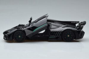 Mercedes AMG One ブラック NZG 1:18 B66961042 メタル - 画像 5/9
