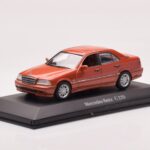 Mercedes C-Class W202 C220 オレンジ メタリック Dealer Edition Minichamps 1:43 - image 2 of 4