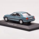 Mercedes C-Class W202 C220 ペトロールメタリック Minichamps 1:43 - image 2 of 3