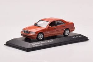 Mercedes C-Class W202 C240 オレンジメタリック Minichamps 1:43 430037000 メタル - 画像 2/4