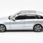 Mercedes C-Class W205 T-Model シルバー Asia Exclusive Norev 1:18 - image 4 of 8
