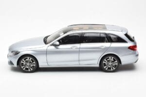 Mercedes C-Class W205 T-Model シルバー Asia Exclusive Norev 1:18 183865 メタル - 画像 4/8