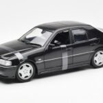 Mercedes C-Class W202 C36 AMG ブラック メタリック UT Models 1:18