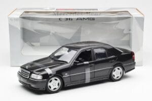 Mercedes C-Class W202 C36 AMG ブラック メタリック UT Models 1:18 26102 メタル - 画像 6/6