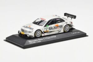 Mercedes C-Class W204 DTM Team AMG Mercedes #5 J. Green DTM 2008 Minichamps 1:43 400083805 メタル - 画像 2/4