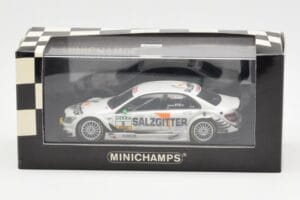 Mercedes C-Class W204 DTM Team AMG Mercedes #5 J. Green DTM 2008 Minichamps 1:43 400083805 メタル - 画像 4/4