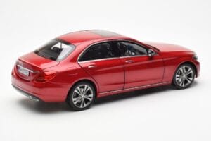 Mercedes C-Class W205 レッド メタリック Asia Exclusive Norev 1:18 183835 メタル - 画像 3/8