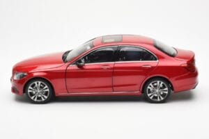 Mercedes C-Class W205 レッド メタリック Asia Exclusive Norev 1:18 183835 メタル - 画像 4/8