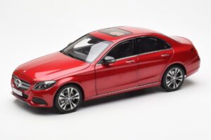 Mercedes C-Class W205 レッド メタリック Asia Exclusive Norev 1:18