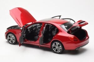 Mercedes C-Class W205 レッド メタリック Asia Exclusive Norev 1:18 183835 メタル - 画像 5/8