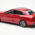 Mercedes C-Class W205 レッド メタリック Asia Exclusive Norev 1:18 - image 7 of 8