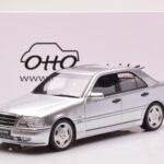 Mercedes C36 AMG W202 シルバー Otto 1:18 - image 6 of 6