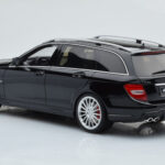 Mercedes C63 AMG S204 T-Model ブラック GT Spirit 1:18 - image 5 of 6