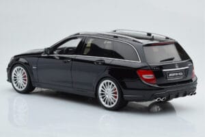 Mercedes C63 AMG S204 T-Model ブラック GT Spirit 1:18 GT760 レジン - 画像 5/6