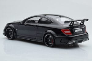 Mercedes C63 AMG W204 Black Series ブラック GT Spirit 1:18 ZM019 レジン - 画像 5/7