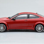 Mercedes C63 AMG W204 Black Series レッド GT Spirit 1:18 - image 3 of 6