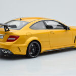 Mercedes C63 AMG W204 Black Series ゴールド GT Spirit 1:18 - image 2 of 6