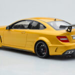 Mercedes C63 AMG W204 Black Series ゴールド GT Spirit 1:18 - image 5 of 6