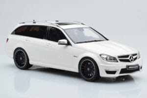 Mercedes C63 AMG S204 T-Model ホワイト GT Spirit 1:18 GT147 レジン - 画像 4/8