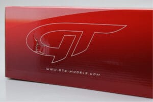 Mercedes C63 AMG S204 T-Model ホワイト GT Spirit 1:18 GT147 レジン - 画像 7/8