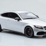 Mercedes C63S AMG C205 クーペ シルバー GT Spirit 1:18 - image 4 of 6