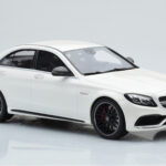 Mercedes C63S AMG W205 ホワイト GT Spirit 1:18 - image 4 of 6
