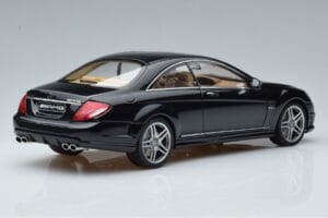 Mercedes CL63 AMG C216 ブラック AUTOart 1:18 76169 メタル - 画像 2/6