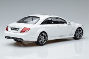 Mercedes CL63 AMG C216 ホワイト AUTOart 1:18 76167 メタル - 画像 2/6
