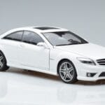 Mercedes CL63 AMG C216 ホワイト AUTOart 1:18 76167 メタル - image 4 of 6