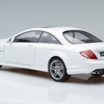 Mercedes CL63 AMG C216 ホワイト AUTOart 1:18 76167 メタル - image 5 of 6